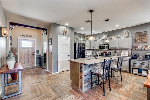 7009 S View Ln, Gilbert, AZ 85298 photo 11