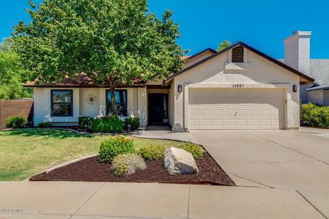 15821 N 39th Pl, Phoenix, AZ 85032 photo 1