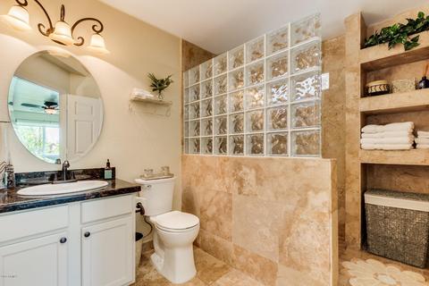 3821 E Lavender Ln, Phoenix, AZ 85044 photo 13