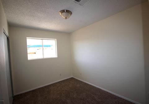 2248 E Chipman Rd, Phoenix, AZ 85040 photo 22