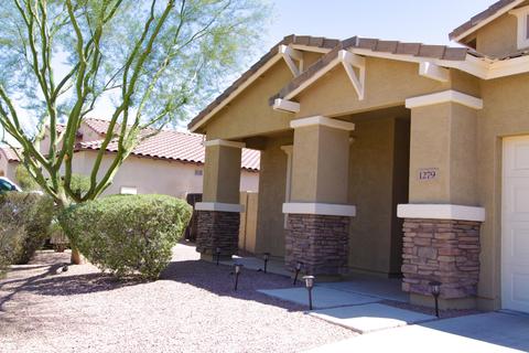 1279 E Cassia Ln, Gilbert, AZ 85298 photo 4