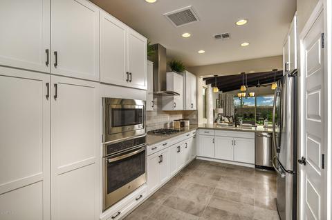 529 E Brisa Dr, Phoenix, AZ 85085 photo 5