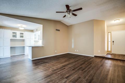4658 N 77th Ave, Phoenix, AZ 85033 photo 4