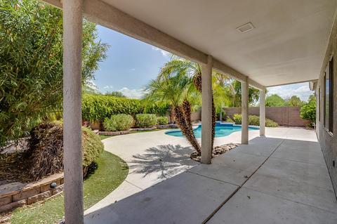 2833 S 65th Ln, Phoenix, AZ 85043 photo 2