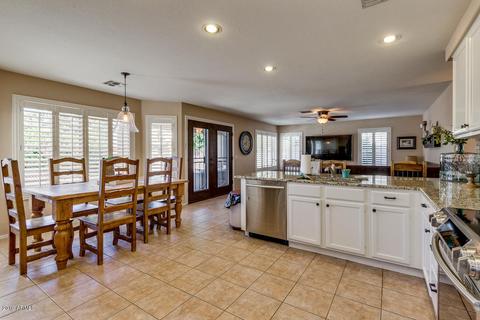 3234 E Washington Ave, Gilbert, AZ 85234 photo 13