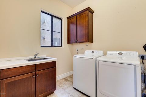 3205 E Branham Ln, Phoenix, AZ 85042 photo 16
