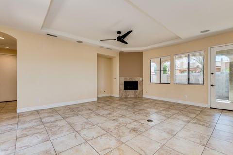 3205 E Branham Ln, Phoenix, AZ 85042 photo 12