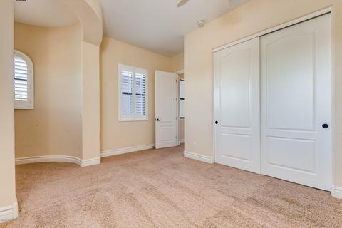 3205 E Branham Ln, Phoenix, AZ 85042 photo 19
