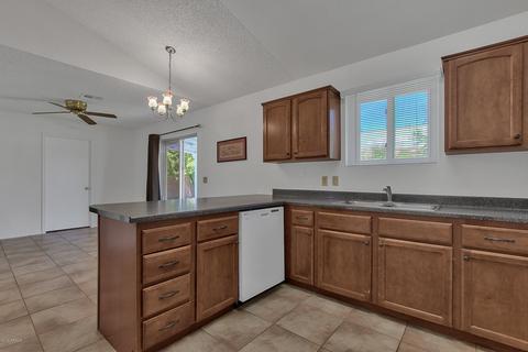 6744 E Juniper St, Mesa, AZ 85205 photo 15