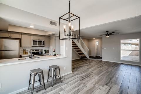 5804 N 8th Pl, Phoenix, AZ 85014 photo 8