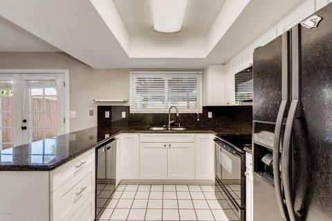 1021 E Lodge Dr, Tempe, AZ 85283 photo 9