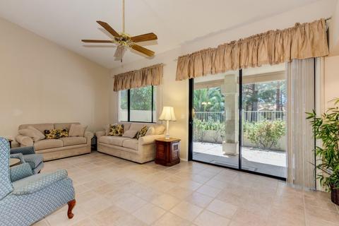 981 E Todd Dr, Tempe, AZ 85283 photo 4