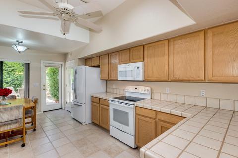 981 E Todd Dr, Tempe, AZ 85283 photo 10