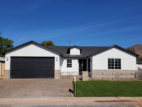 4842 E Piccadilly Rd, Phoenix, AZ 85018 photo 1