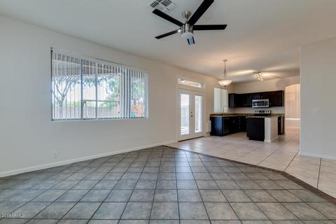 1713 E Cotton Ct, Gilbert, AZ 85234 photo 11