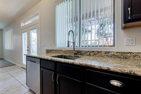 1713 E Cotton Ct, Gilbert, AZ 85234 photo 20