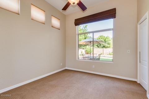 3126 E Indigo Bay Dr, Gilbert, AZ 85234 photo 8