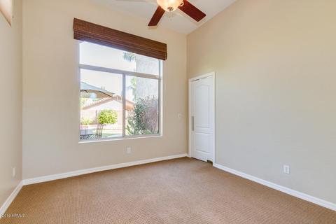 3126 E Indigo Bay Dr, Gilbert, AZ 85234 photo 9