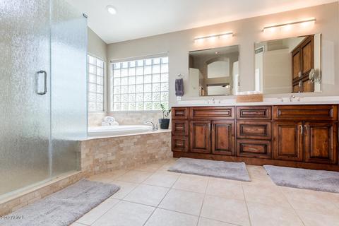 3126 E Indigo Bay Dr, Gilbert, AZ 85234 photo 32