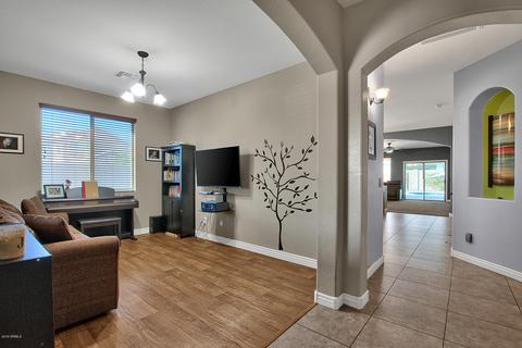 4012 E Hashknife Rd, Phoenix, AZ 85050 photo 3