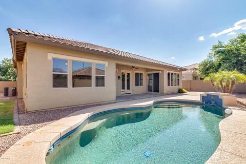 2686 E Hampton Ln, Gilbert, AZ 85295 photo 5