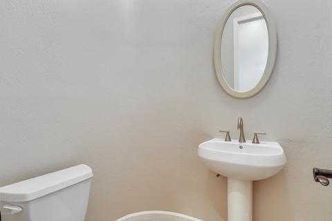 2686 E Hampton Ln, Gilbert, AZ 85295 photo 9