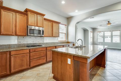 2686 E Hampton Ln, Gilbert, AZ 85295 photo 10