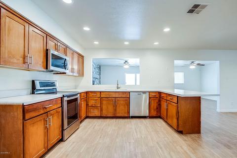 4625 E Park St, Phoenix, AZ 85042 photo 4