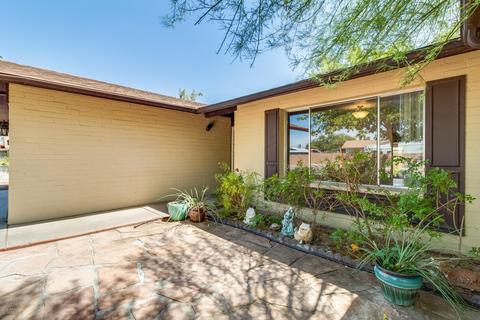 1327 E Bell De Mar Dr, Tempe, AZ 85283 photo 4