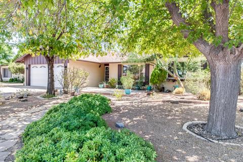 1327 E Bell De Mar Dr, Tempe, AZ 85283 photo 3
