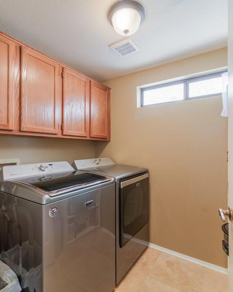 209 E Vaughn Ave, Gilbert, AZ 85234 photo 13