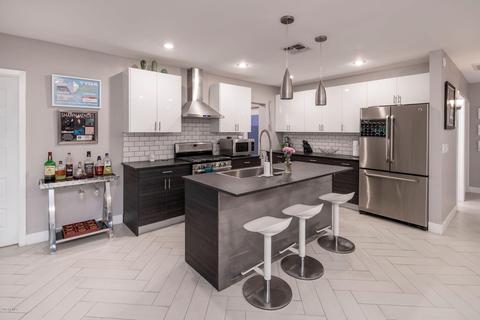 1002 W Mitchell Dr, Phoenix, AZ 85013 photo 3