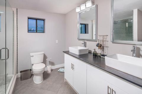 1002 W Mitchell Dr, Phoenix, AZ 85013 photo 8
