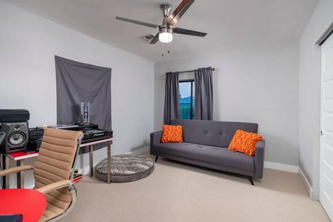 1002 W Mitchell Dr, Phoenix, AZ 85013 photo 9