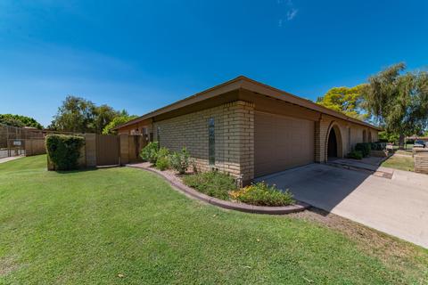 1109 E Wagon Wheel Dr, Phoenix, AZ 85020 photo 2