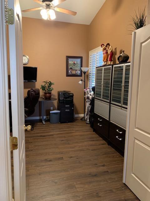 547 E Parkview Dr, Gilbert, AZ 85295 photo 8