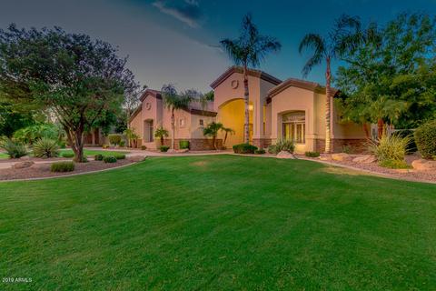 2856 E Waterman Ct, Gilbert, AZ 85297 photo 3