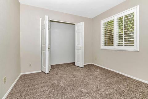 143 S Ocean Dr, Gilbert, AZ 85233 photo 3