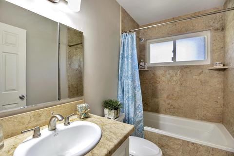 4624 E Pinchot Ave, Phoenix, AZ 85018 photo 21