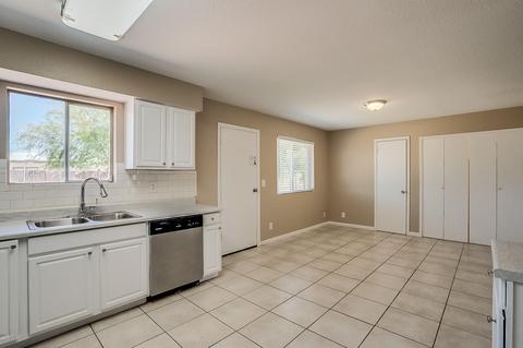 837 S Saguaro Dr, Apache Junction, AZ 85120 photo 7