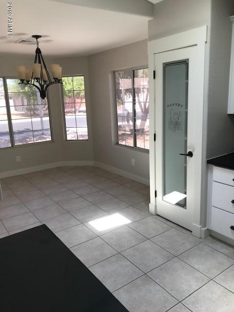 719 W Constitution Dr, Gilbert, AZ 85233 photo 1