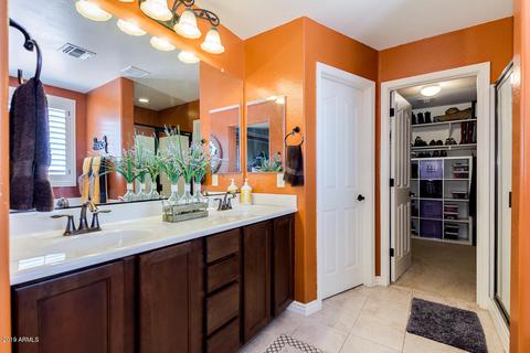 2250 E Galileo Dr, Gilbert, AZ 85298 photo 23