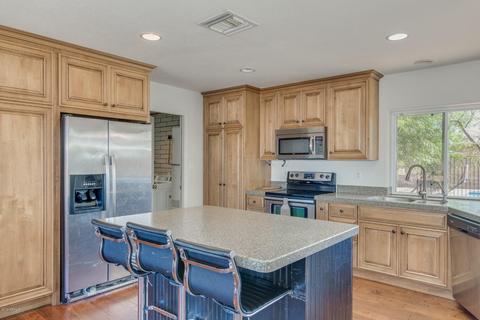 4201 E Robert E Lee St, Phoenix, AZ 85032 photo 11