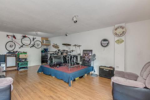 4201 E Robert E Lee St, Phoenix, AZ 85032 photo 19