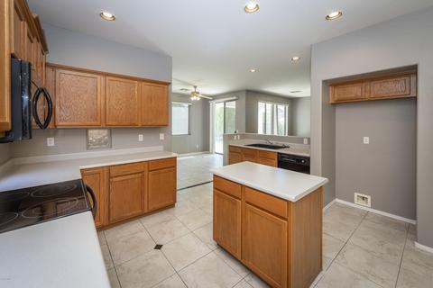 10119 E Posada Ave, Mesa, AZ 85212 photo 9