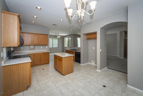 10119 E Posada Ave, Mesa, AZ 85212 photo 8