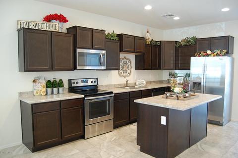 1629 S Desert View Pl, Apache Junction, AZ 85120 photo 3