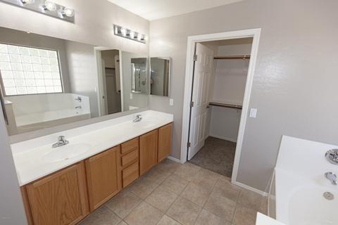 2738 E Beverly Rd, Phoenix, AZ 85042 photo 32