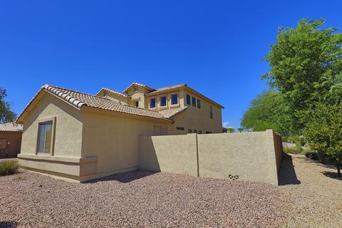 2738 E Beverly Rd, Phoenix, AZ 85042 photo 2
