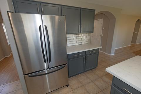2738 E Beverly Rd, Phoenix, AZ 85042 photo 15